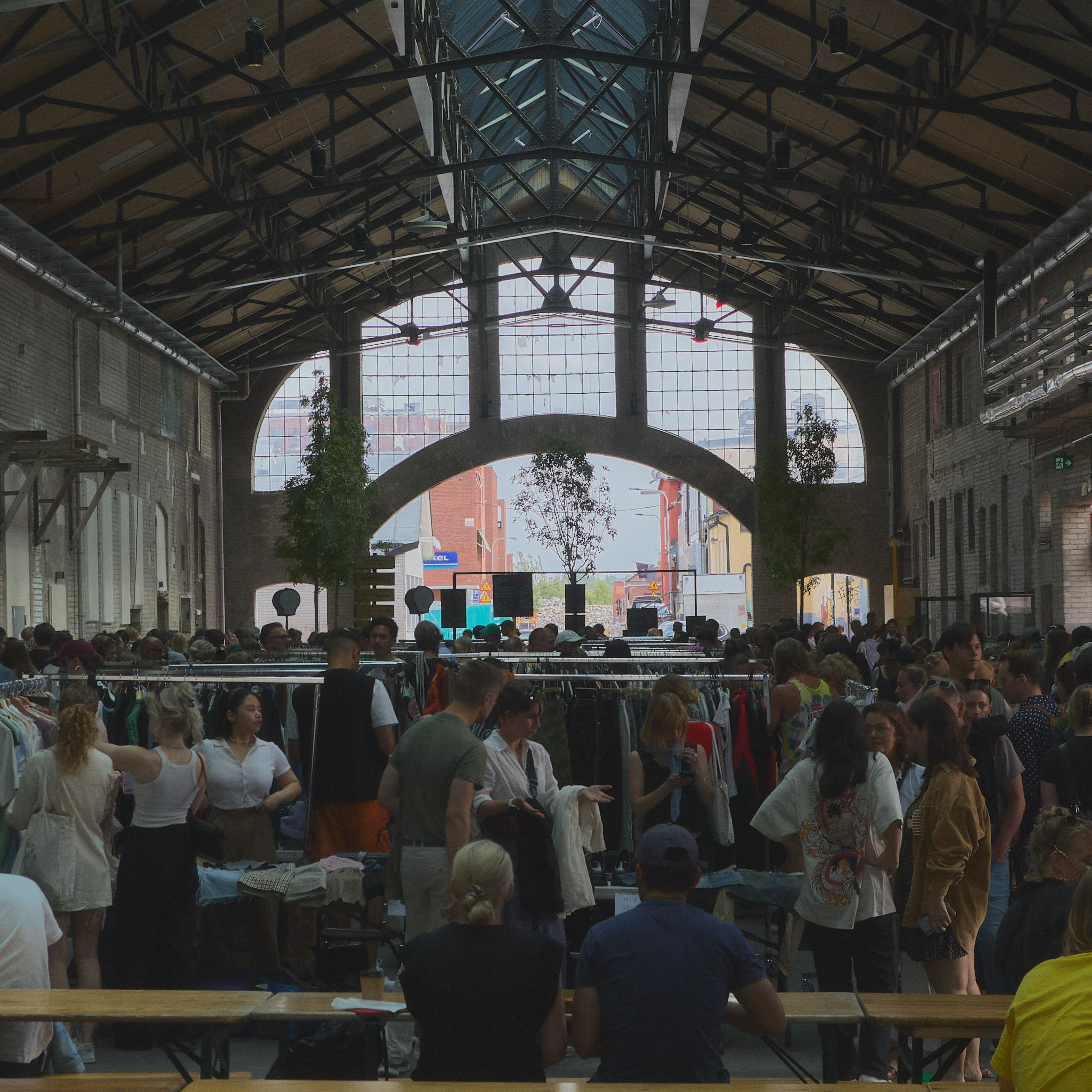 Eken: Designmarknad under Västerbron